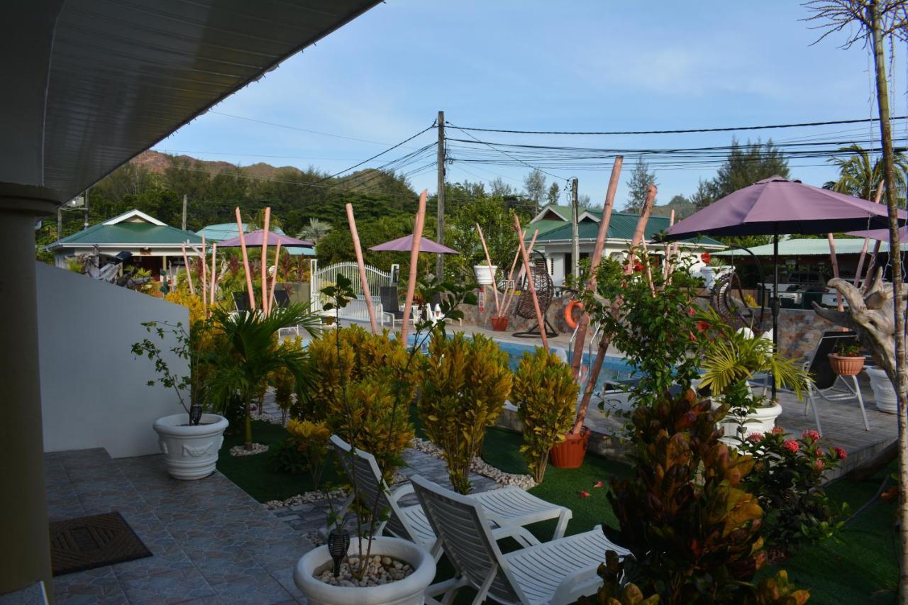 Leo'S Petit Villa Annex Praslin Exterior photo